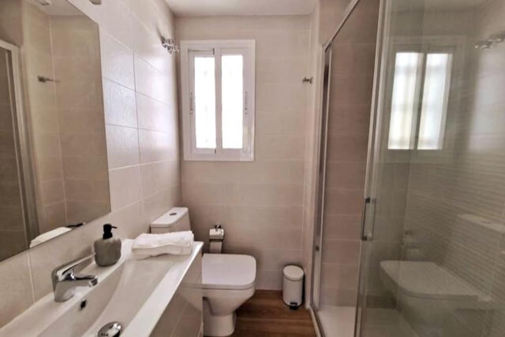 Moderno Apartamento Sevilla Zona Nervion. Wifi/Ac Exteriér fotografie